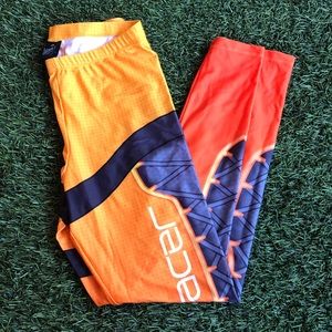 NWOT Overwatch Tracer leggings